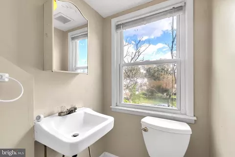 4907 Willshire Ave, Baltimore, MD 21206 photo 16