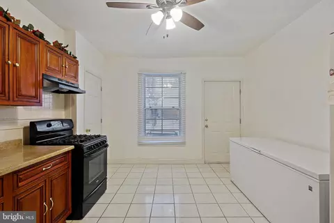 1606 Darley Ave, Baltimore, MD 21213 photo 10