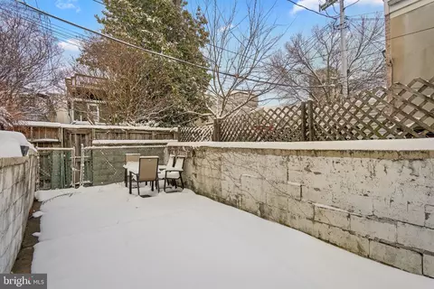 321 S Castle St, Baltimore, MD 21231 photo 30