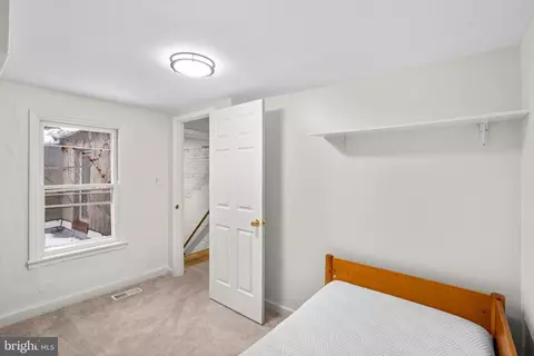 321 S Castle St, Baltimore, MD 21231 photo 25