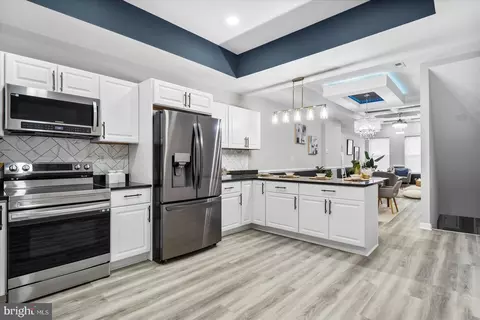 2603 E Oliver St, Baltimore, MD 21213