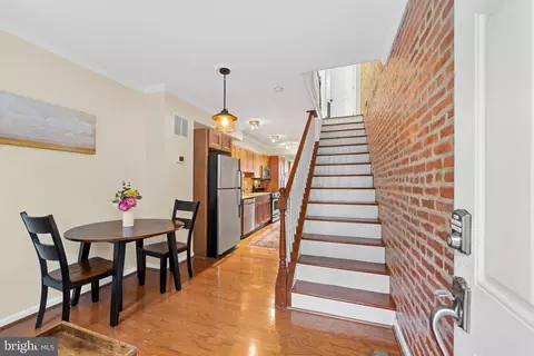 17 N Glover St N, Baltimore, MD 21224 photo 3