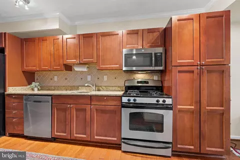 17 N Glover St N, Baltimore, MD 21224 photo 9