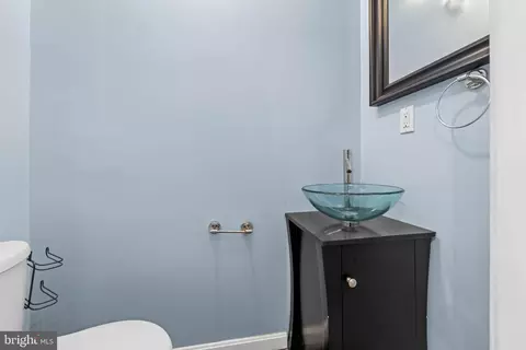17 N Glover St N, Baltimore, MD 21224 photo 11
