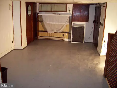 2853 Pelham Ave, Baltimore, MD 21213 photo 12