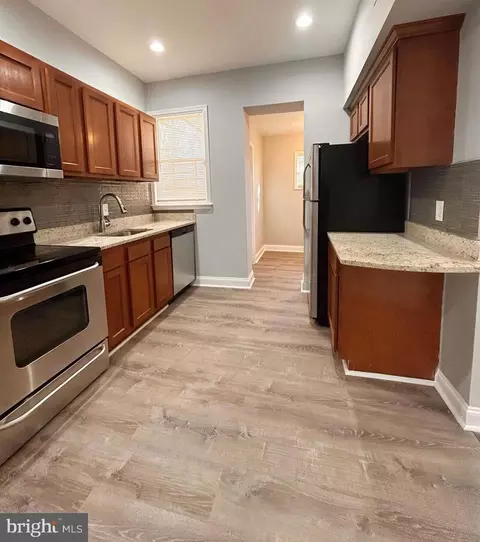 419 Normandy Ave, Baltimore, MD 21229