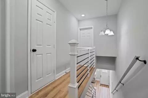 1702 E Oliver St, Baltimore, MD 21213 photo 30