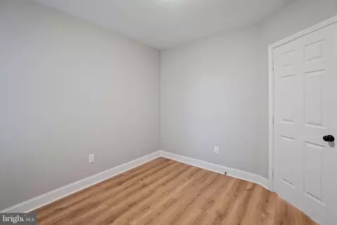 1702 E Oliver St, Baltimore, MD 21213 photo 24