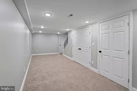 1702 E Oliver St, Baltimore, MD 21213 photo 21