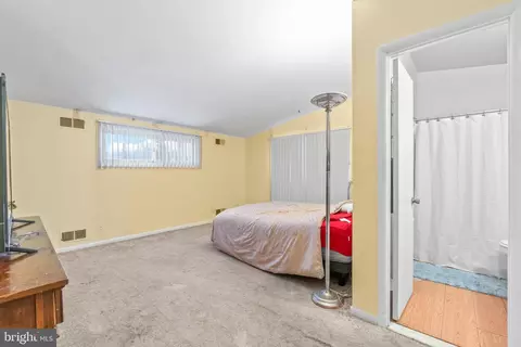 5819 Stuart Ave, Baltimore, MD 21215 photo 19