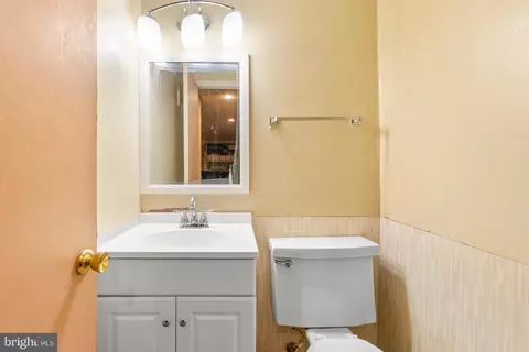 5819 Stuart Ave, Baltimore, MD 21215 photo 29