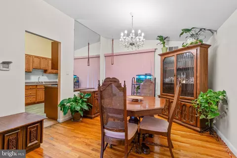 5819 Stuart Ave, Baltimore, MD 21215 photo 8