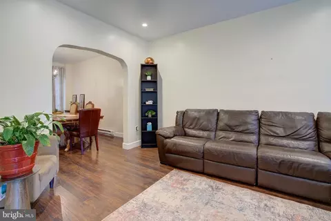 Living - 2309 N Pulaski St, Baltimore, MD 21217 photo 2 of 2