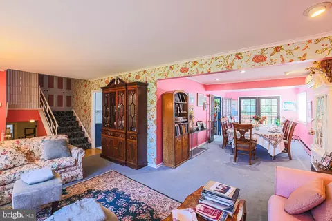 6311 Pimlico Rd, Baltimore, MD 21209 photo 8