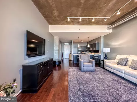 1200 Steuart St #717, Baltimore, MD 21230 photo 2