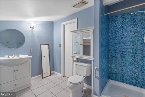36 E Wheeling St, Baltimore, MD 21230 photo 24