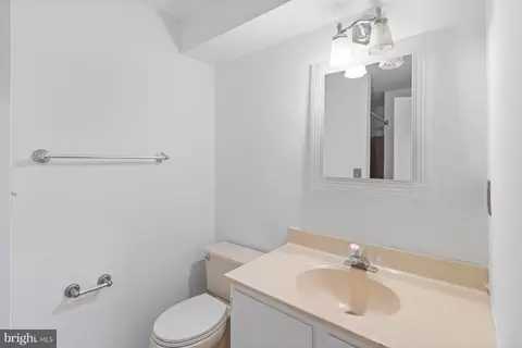 36 E Wheeling St, Baltimore, MD 21230 photo 16
