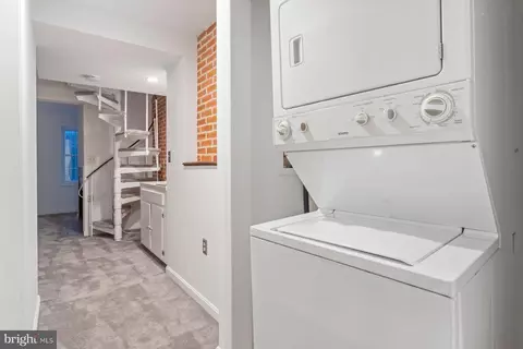 36 E Wheeling St, Baltimore, MD 21230 photo 15