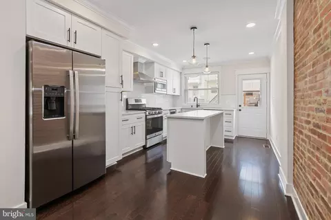 623 S Curley St, Baltimore, MD 21224 photo 9