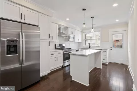 623 S Curley St, Baltimore, MD 21224 photo 10