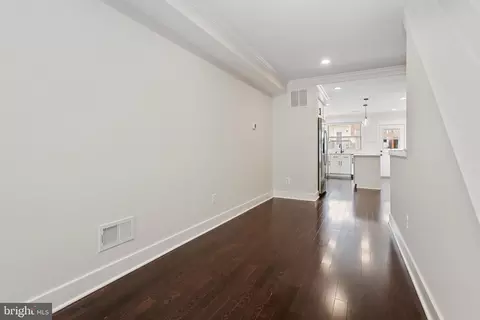 623 S Curley St, Baltimore, MD 21224 photo 7