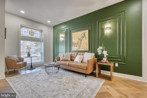 3711 Hudson St, Baltimore, MD 21224