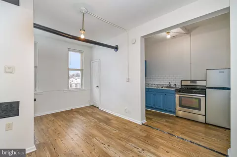1916 Mcculloh St, Baltimore, MD 21217 photo 8