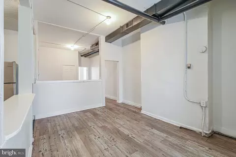 1916 Mcculloh St, Baltimore, MD 21217 photo 3