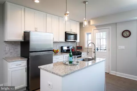 4129 Mountwood Rd, Baltimore, MD 21229