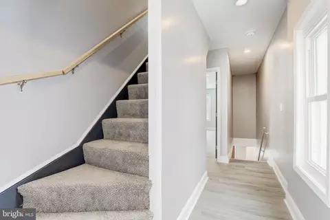 Entry Way - 504 E 42nd St, Baltimore, MD 21218 photo 3 of 5