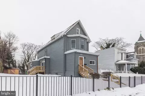 Exterior - 504 E 42nd St, Baltimore, MD 21218 photo 7 of 10