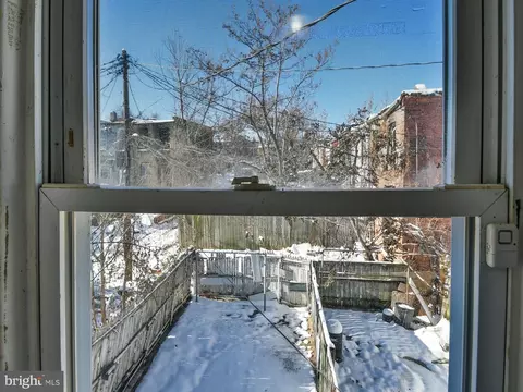 Exterior - 308 Calhoun St S, Baltimore, MD 21223 photo 5 of 6