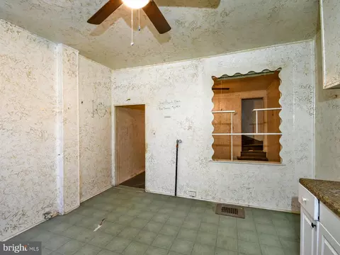 Bedroom - 308 Calhoun St S, Baltimore, MD 21223 photo 2 of 2