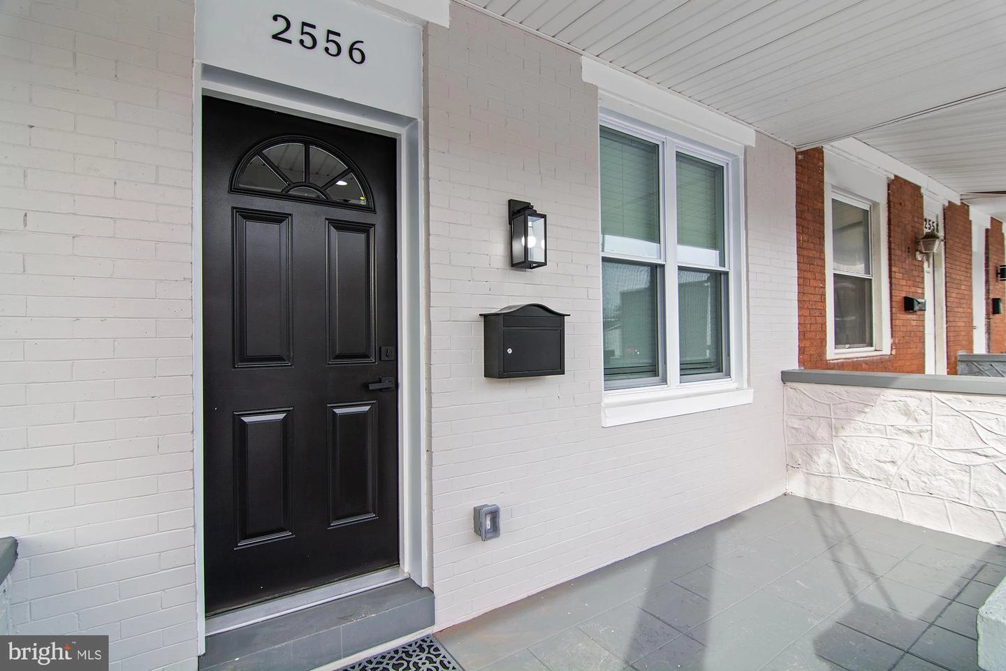 2556 Robb St, Baltimore, MD 21218 photo 2