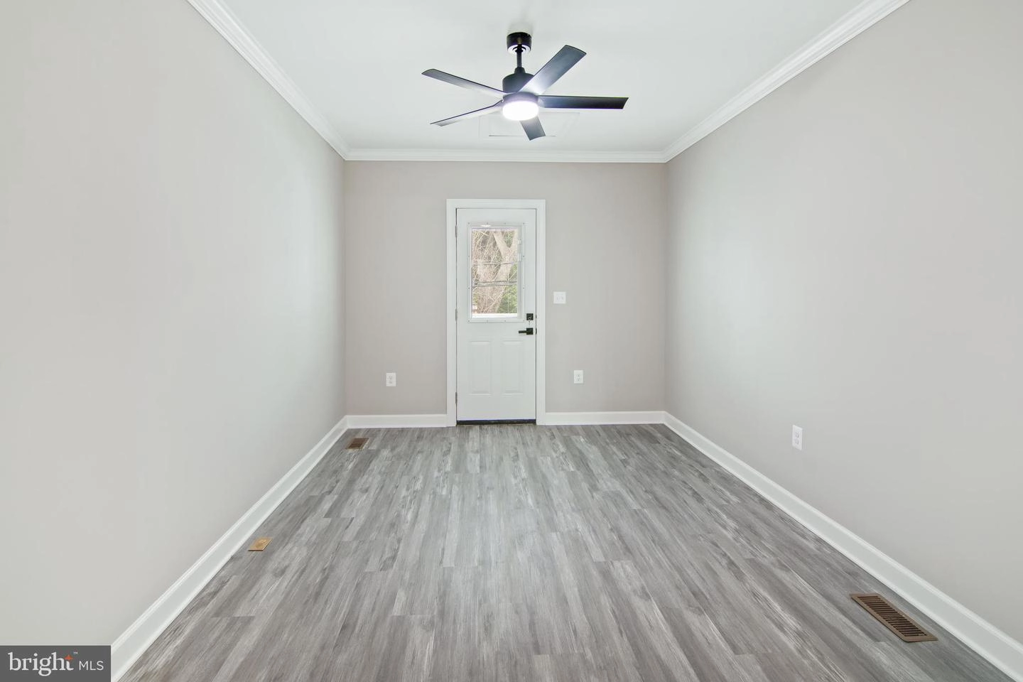 2556 Robb St, Baltimore, MD 21218 photo 13