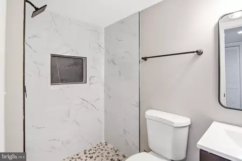 2556 Robb St, Baltimore, MD 21218 photo 22