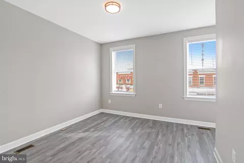 2556 Robb St, Baltimore, MD 21218 photo 10