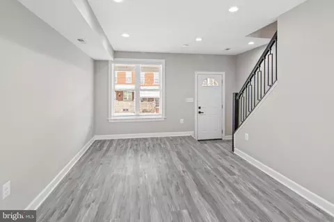 2556 Robb St, Baltimore, MD 21218 photo 9