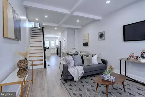 421 N Lakewood Ave, Baltimore, MD 21224