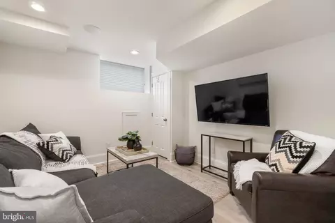 1622 Webster St, Baltimore, MD 21230 photo 25