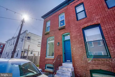 Exterior - 2 N Curley St, Baltimore, MD 21224 photo 2 of 6