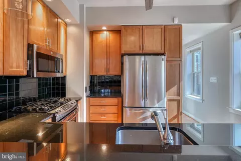 Kitchen - 2 N Curley St, Baltimore, MD 21224 photo 4 of 8