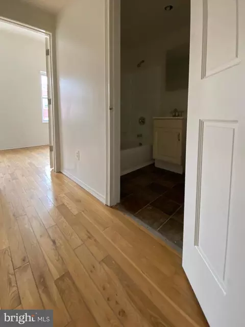 319 S Parrish St, Baltimore, MD 21223 photo 4