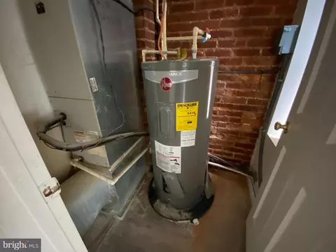319 S Parrish St, Baltimore, MD 21223 photo 11