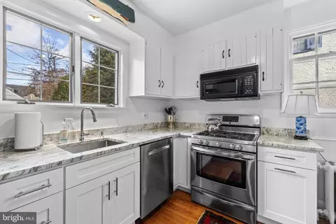 320 Broxton Rd, Baltimore, MD 21212 photo 16