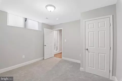 34 N Rosedale St, Baltimore, MD 21229 photo 5