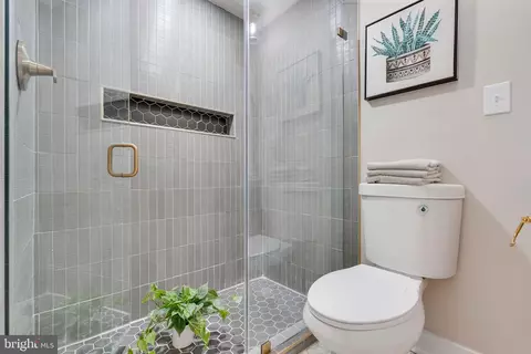 1619 N Spring St, Baltimore, MD 21213 photo 43