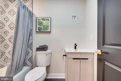 1619 N Spring St, Baltimore, MD 21213 photo 27