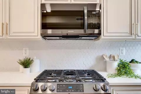 1619 N Spring St, Baltimore, MD 21213 photo 20