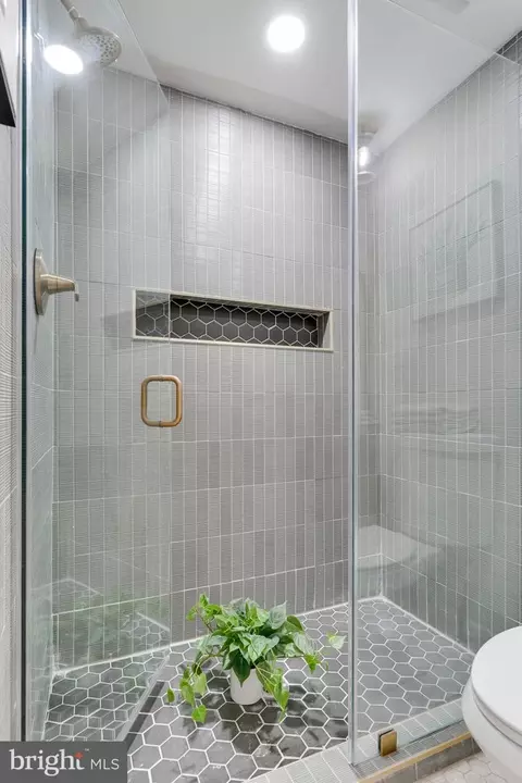 1619 N Spring St, Baltimore, MD 21213 photo 45